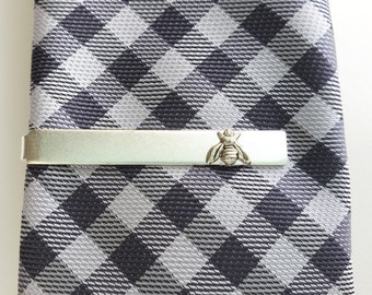 Tiny Silver Bee on Silver Tie Clip, Garden Wedding, Rustic, Woodland, Nature, Bumble Bee Tie Bar, Groom, Mixed Metal, Skinny Ties