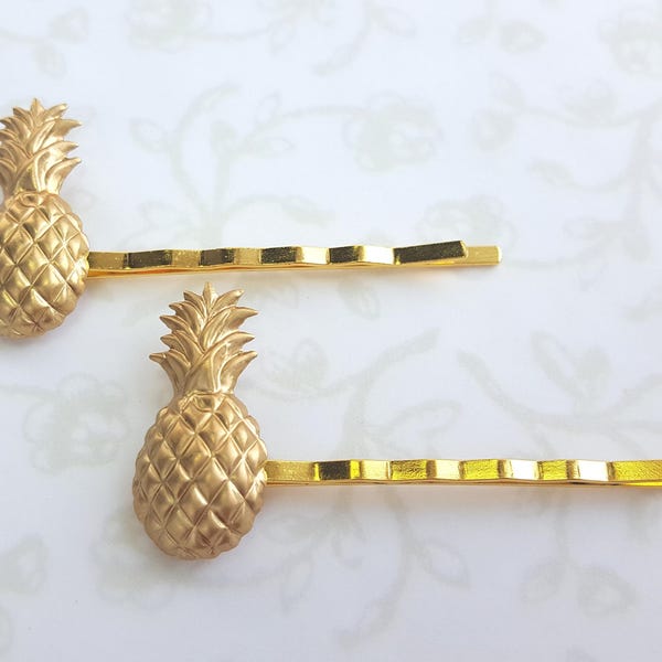 Tropical Pineapple Bobby Pins Gold Raw Brass Hair Pin, Crown, Bridal Hair, Beach Wedding, Bridesmaids Gift, Summer, Hawaii, Kawaii