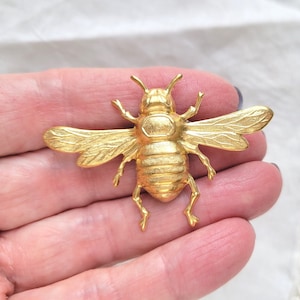 Large Bumble Bee Brooch Pin, Brass Lapel Pin, Gardener, Woodland Honey Bee, Nature Garden, Beekeeper, Queen Bee - Sweet As Can Bee