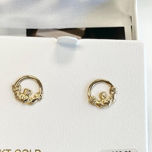 Gold Claddagh Earrings