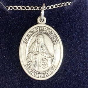 Saint Veronica Silver Pendant And Chain