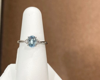 Aquamarine And Diamond White Gold Ring