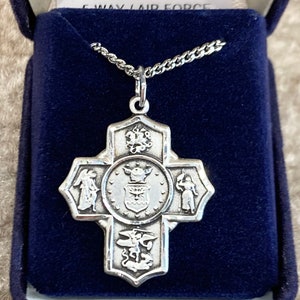 Five Way Devotion Medal With Chain Air Force