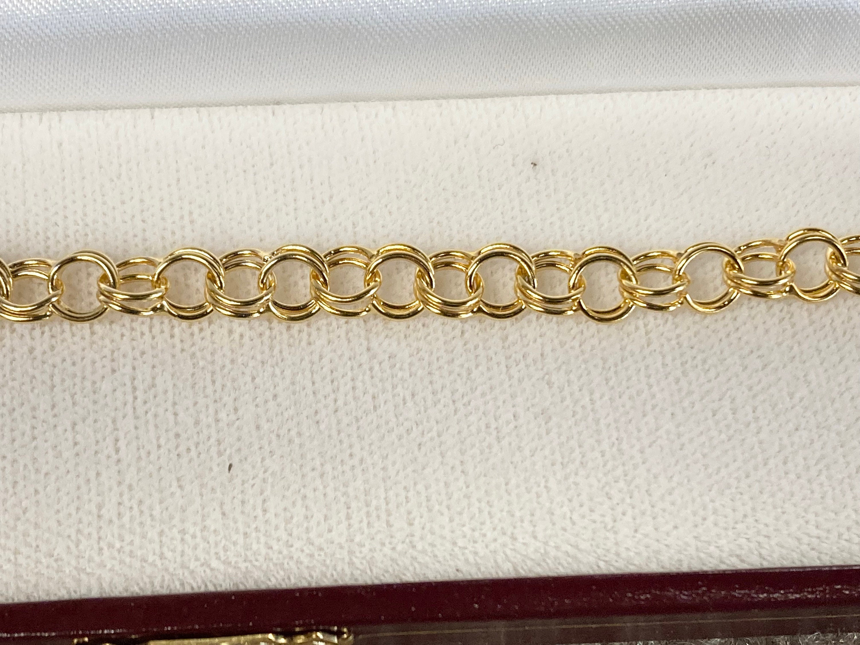 Gold plated double layer screw and single line bracelet with link