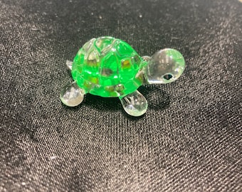 Green Turtle Small Glass Figurine