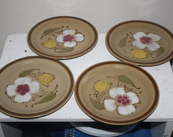 Set of 4 White Yellow Floral Small Plates Colorstone Handpainted Stoneware Flower Show