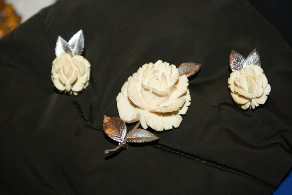 Brooch Clip Earrings Set Rose White Cream Roses R… - image 3