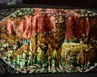 Vintage Deer Tapestry Wall Hanging: Italian Woodland Scene