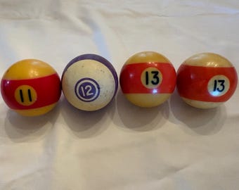 Vintage billiard ball pool ball striped ball