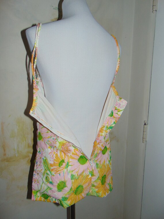 Vintage 1950's Floral Spring Summer Layered Adjus… - image 8