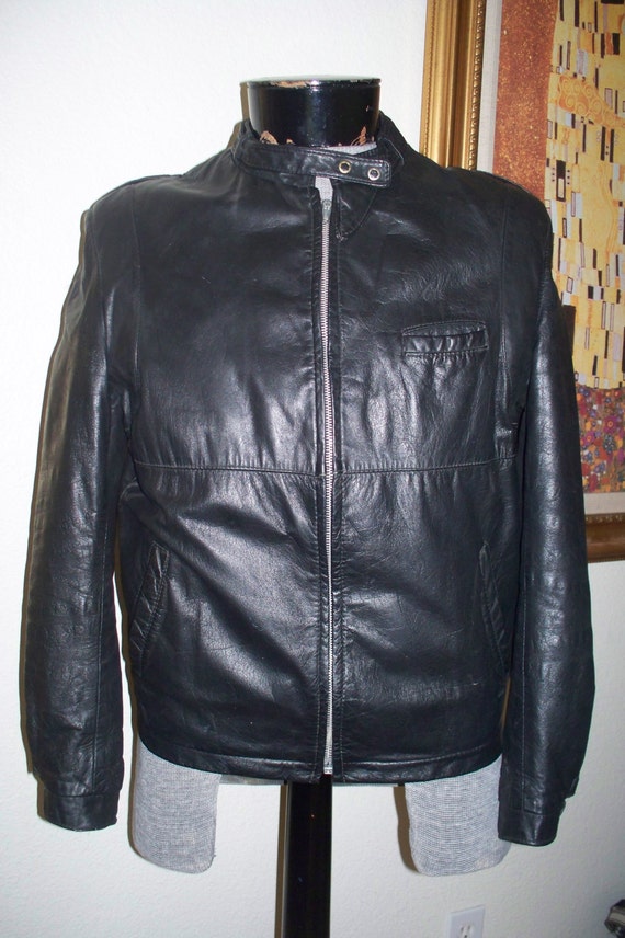 True Vintage Men's Blk Leather 70's " Step by Ste… - image 2