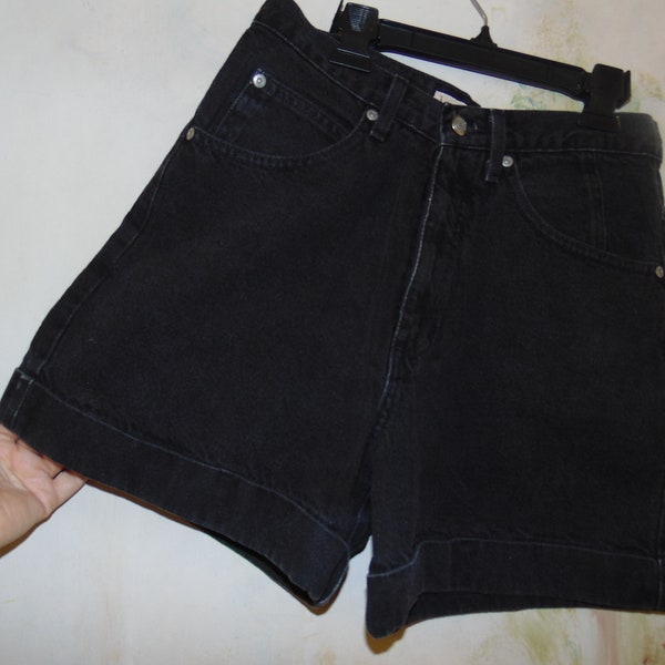 Vintage High Sierra 8 Women's Black Denim High Waisted 5 Pocket Mom Shorts 80's