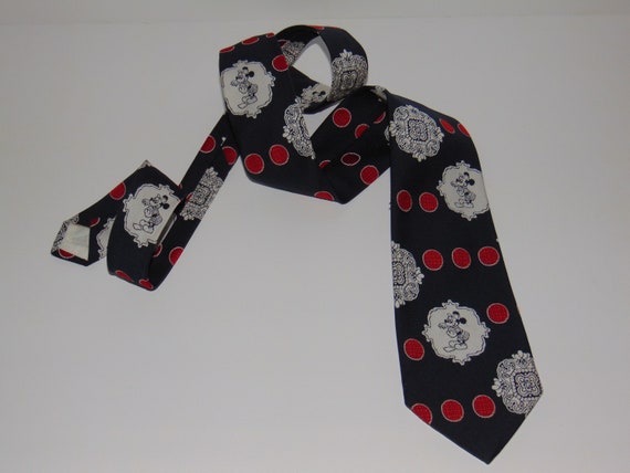 Vintage Mickey Mouse Playing Baseball Tie by Cerv… - image 4