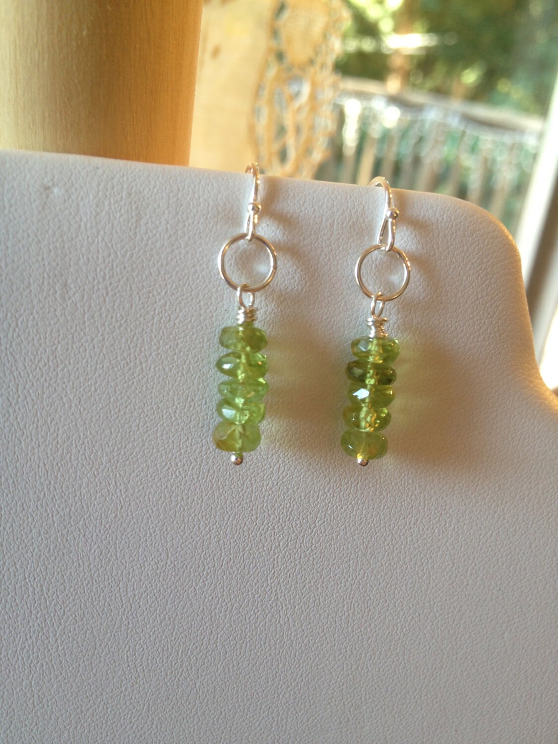 Peridot Pea Pod Earrings - Etsy