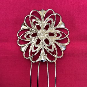 Vintage Gold Tone Filigree Spanish Peineta/ Decorative Hair Comb/Mantilla Comb