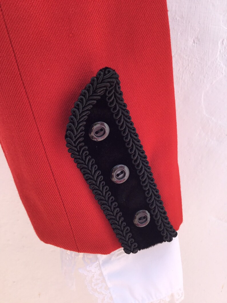 Vntg Spanish Horse RidingFlamenco Jacket Andalucian Cropped Riding Jacket RedBlack Velvet Trims Chest Size 26 66cm