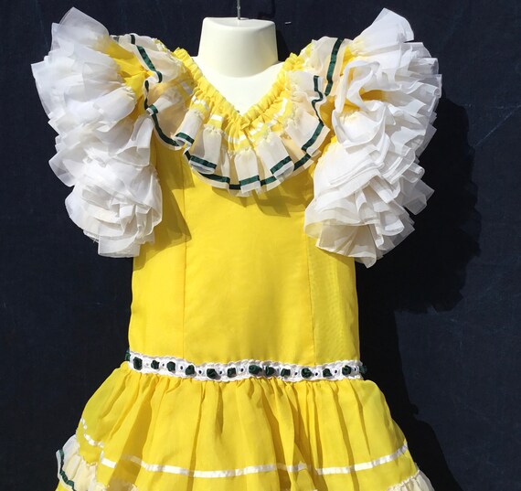 Lemon spanish dress top