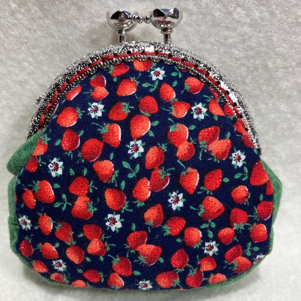 Coin purse: Mini carpet bag - Strawberries