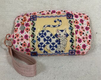 Clematis Wristlet - Sewing theme Beaded Cat