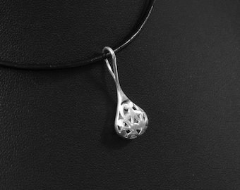 Magisk droppehänge i sterlingsilver