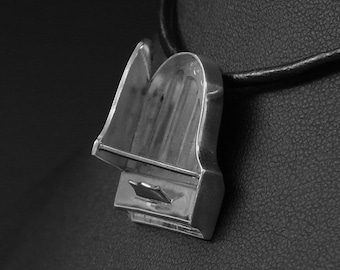 Pianohänge i sterlingsilver