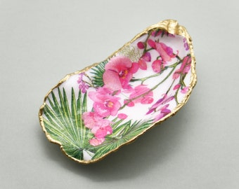 Pink Orchid Oyster Shell Ring Dish - Unique Oyster Shell Trinket Dish -  Beach House Décor - Hostess Gift - Jewelry Tray