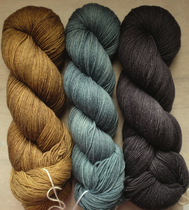 ~95g 4 available sock yarn batch 030419 or 180319* Hydro fingering FLASHMERINO 8515 superwash extrafine merinonylon