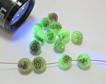 Vintage Sugar Glass 8mm Round 8 Beads, UV Glow Bumpy Glass Beads