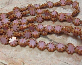 Czech Glass Beads, Salmon Pink 9mm Cactus Flower 25 Beads 8"
