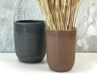 Ishi Collection - Stoneware Ceramic Vase