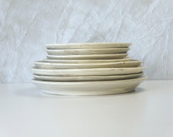 Hakeme Collection - White Plate