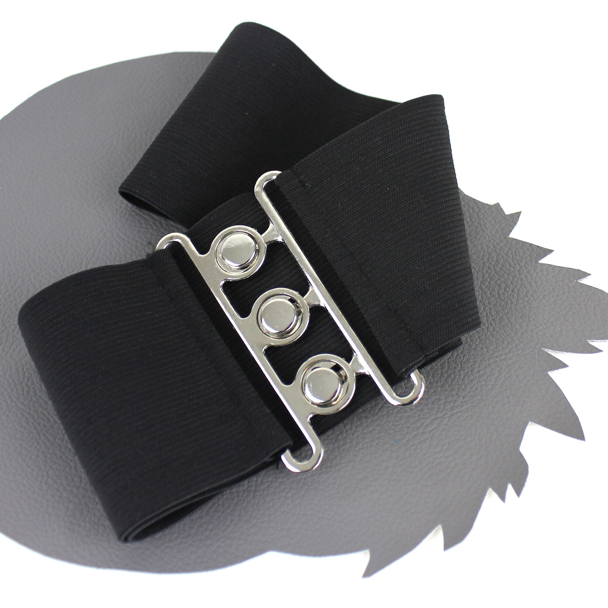 Black & Silver Wide Elastic Vintage Belt / Size Medium  display picture 1