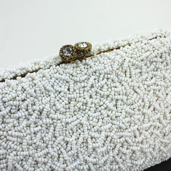 White Fully Beaded Vintage Clutch / Handmade by Mandarin Arts Hong Kong / Wedding Bride Clutch / White Seed Bead Clutch / Keepsake Purse View 4