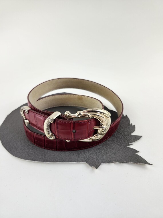 Red Western Leather Belt With Crocodile Finish and Silver  display picture 3