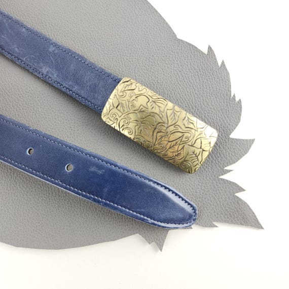 Vintage Navy Leather Vintage Coach Belt With Brass Buckle 