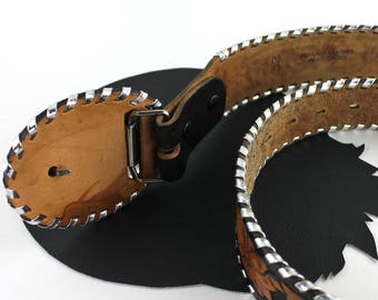 Tooled Leather Horse Buckle on Brown and Silver Leather  display picture 3