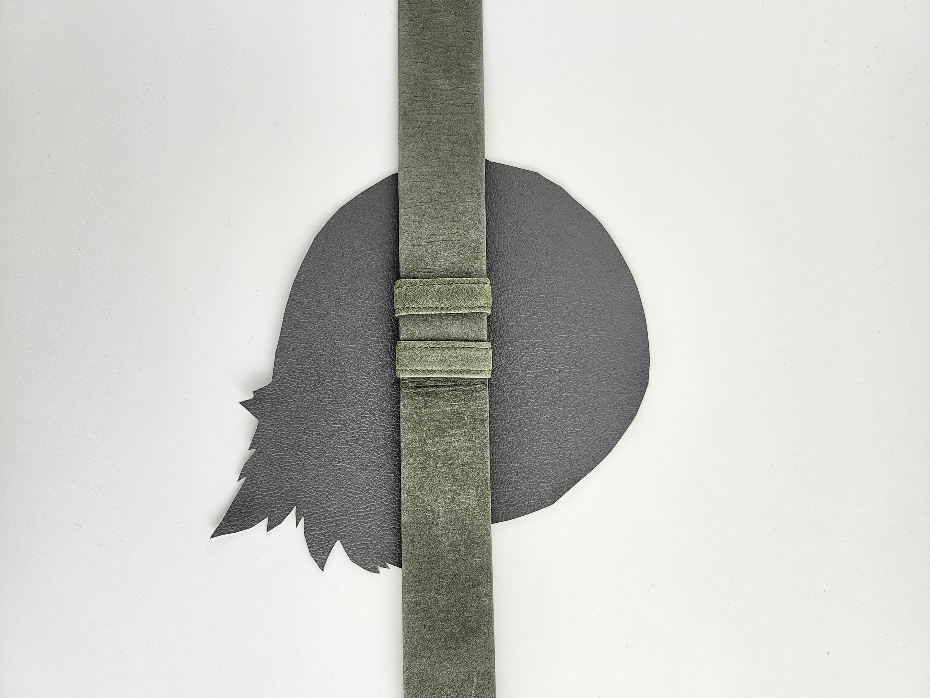 Carlisle green gray lather belt, small, gold hardware 32.5\