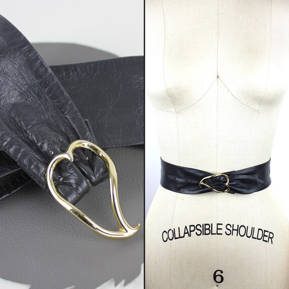 Soft Black Leather Belt With Gold Heart Buckle / Vintage 80s  display picture 2