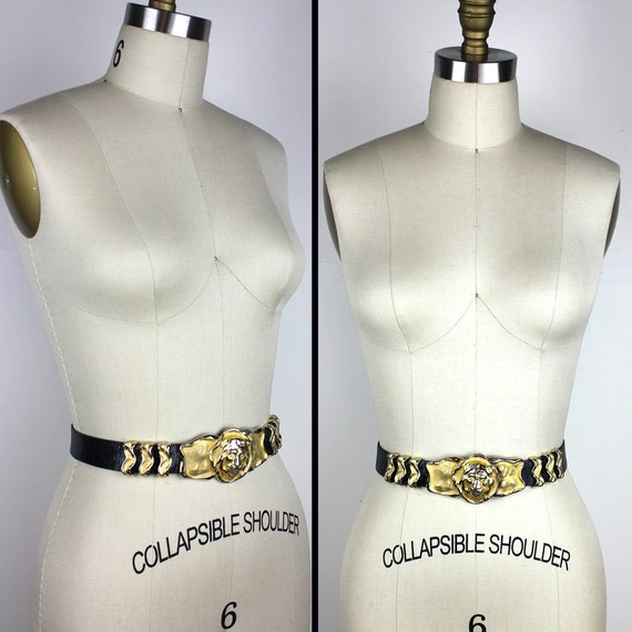 Vintage Judith Leiber Black Snakeskin Belt With Gold Lion  display picture 1