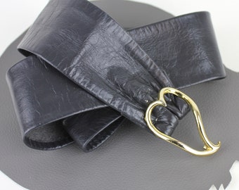 Retro Gold Heart Buckle Cinch Belt Stretch Waistband Vintage Inspired Elegant 80s 90s Vintage ESCADA Black Pink Heart Belt Metallic Gold  main image 2
