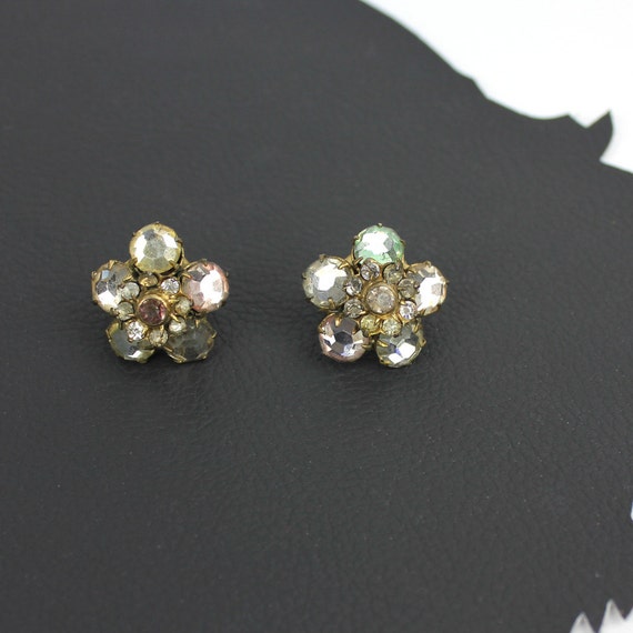 Pink Green Clear Rhinestone Clip On Earrings - image 4