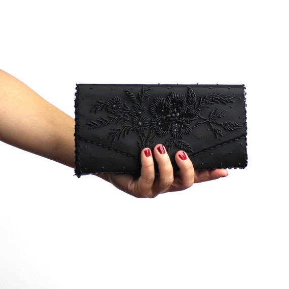 Vintage Black Floral Beaded Clutch / Beaded Eveni… - image 1