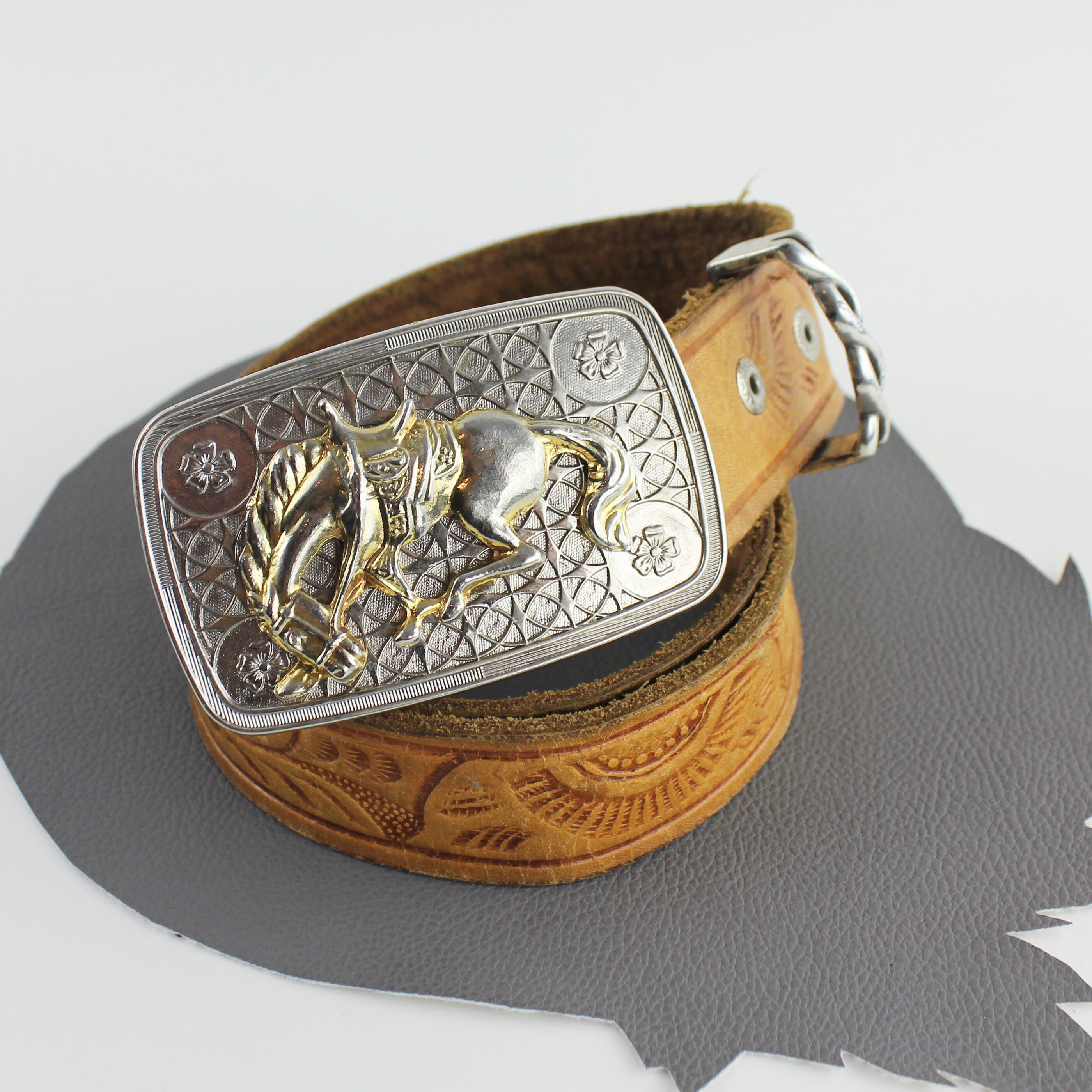 Bowing Horse Silver & Gold Buckle on Brown Tooled Leather 