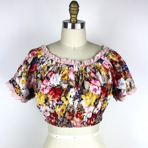 Floral Cropped Scoop Neck with Pink Gingham Trim image 2