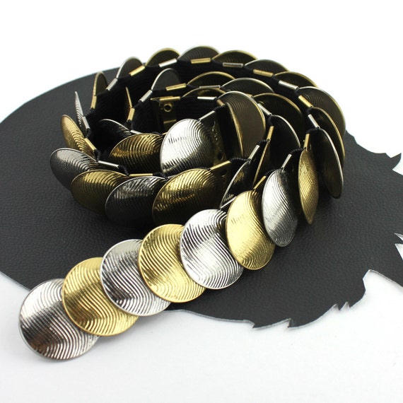Rare Vintage Silver and Gold Circle Metal Elastic Belt Women’s Silver and Gold Circle Scale Metal Elastic Belt - Etsy main image 3