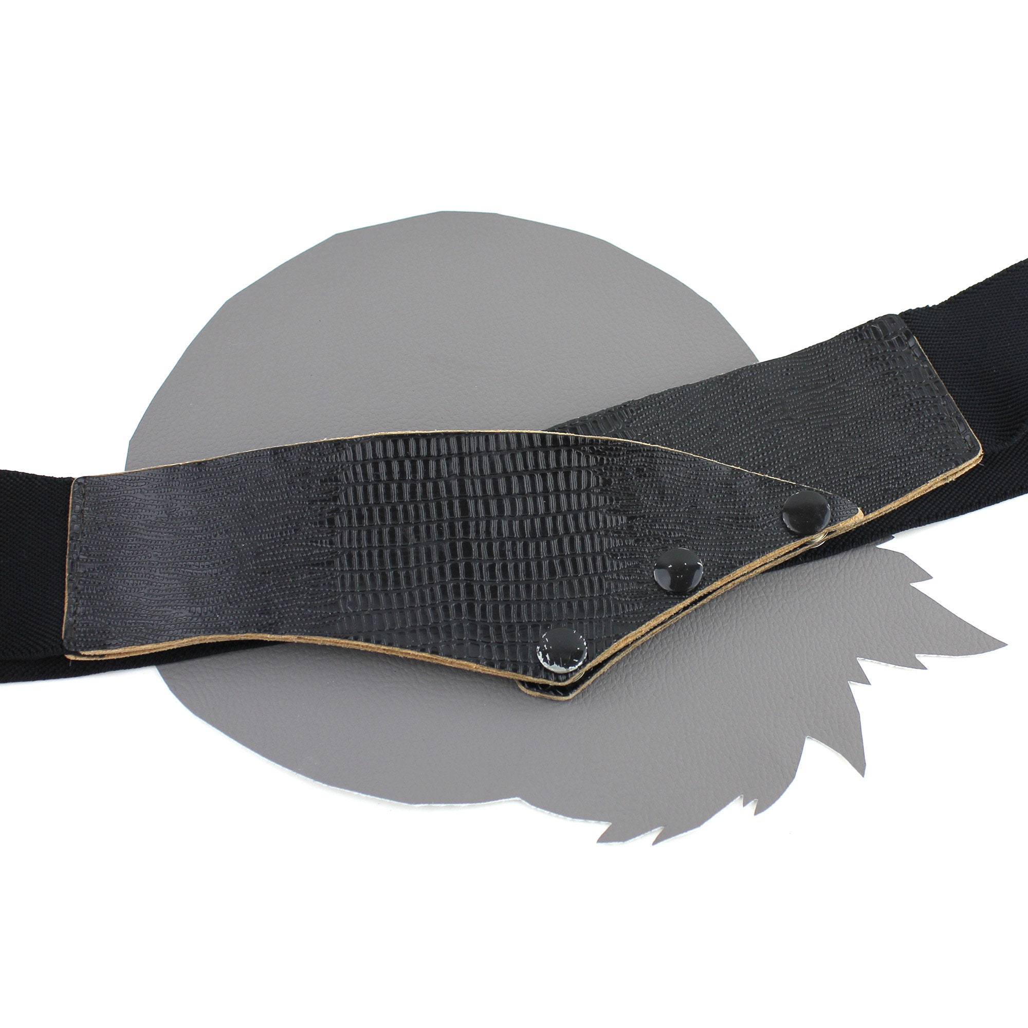 Black Vintage Leather and Elastic V Shaped Belt / Black Faux 