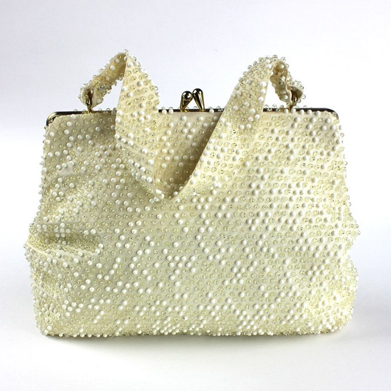 Cream Beaded Vintage 50s Ladies Purse - image 1