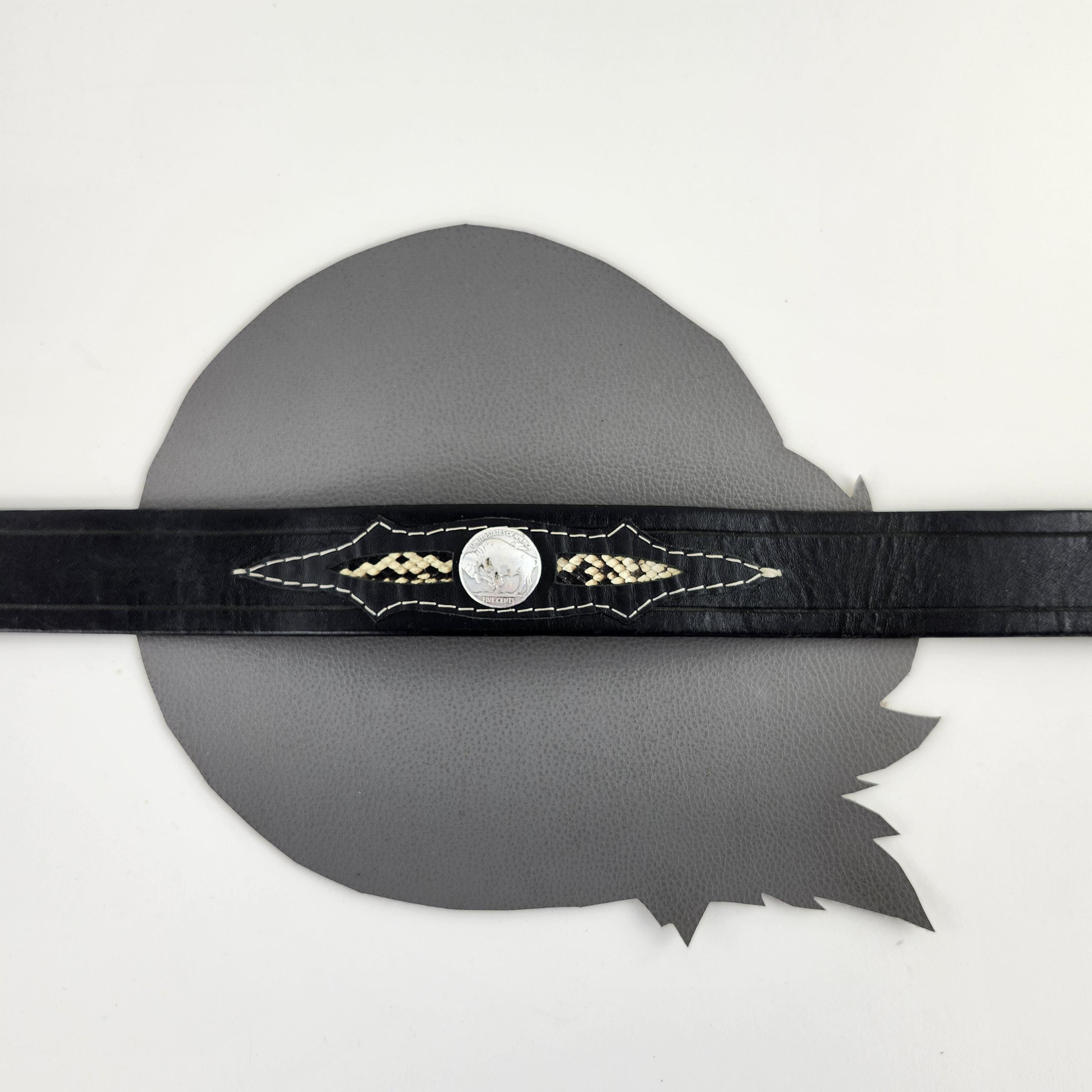 VINTAGE❣️HARKEN WOMENS BLACK LEATHER BELT- SILVER DECORATIVE BUCKLE – SIZE SMALL Vintage Black Belt - Etsy main image 2