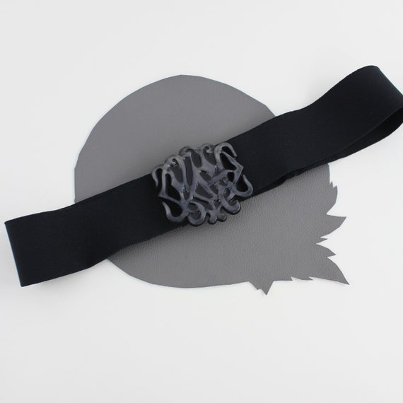 Graffiti Letter Scroll Buckle on Black Elastic Belt Size