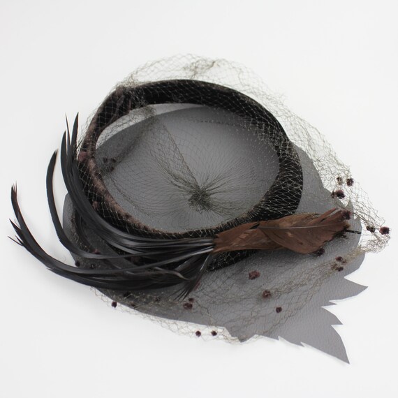 Brown Velvet Vintage Hat/headpiece With Feathers & Lace Veil  display picture 2